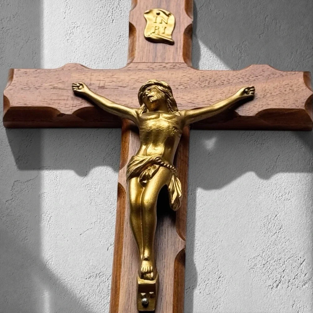 Vintage 1975 Wooden Wall Crucifix Cross Cast Brass Corpus INRI Signed‎ 12 Inch